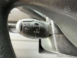 Opel VIVARO 2.0 120