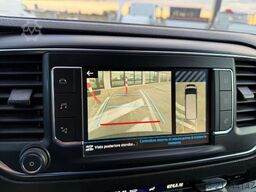 Peugeot EXPERT L2H1 2.0 120 EAT 8