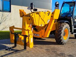 JCB 540-200