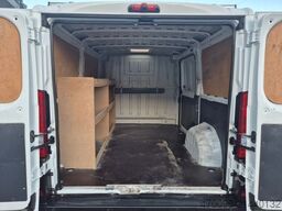 MERCEDES-BENZ Sprinter 314 Kasten L2/H2*3 Sitzer*Klima*Regale*