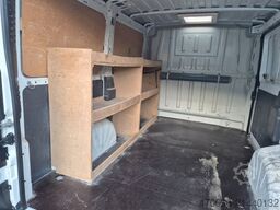 MERCEDES-BENZ Sprinter 314 Kasten L2/H2*3 Sitzer*Klima*Regale*