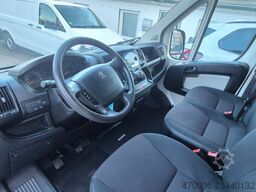 MERCEDES-BENZ Sprinter 314 Kasten L2/H2*3 Sitzer*Klima*Regale*