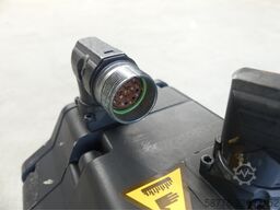 KUKA 1FK7083-5AF81-1YY3-Z S16 Servomotor SN: YFT035716101039