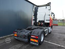 Volvo FH 420 LNG Globetrotter tractor unit