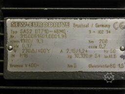SEW-Eurodrive SA52 DT71D-4BMG