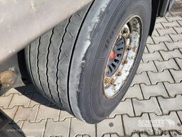 Schmitz Cargobull Schiebeplane Papier