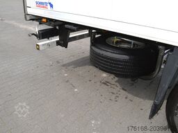 SCHMITZ CARGOBULL SKO FP 45 ThermoKing SLXi 300