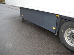 SCHMITZ CARGOBULL SKO FP 60 ThermoKing SLXi 300