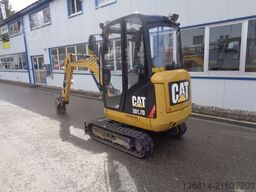CATERPILLAR 301.7D SW + Schaufel