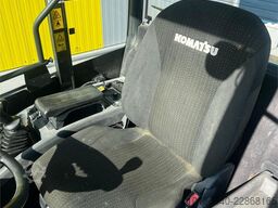 Komatsu WA100M-8E0