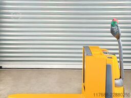 Jungheinrich EJE C20 - Service Neu + Garantie - 3648 Std.