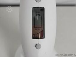 Hirschman Pipetus with charger station