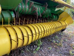 John Deere 582 Rundballenpresse