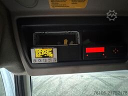 DAF LF 16.260 Tiefkühlkoffer mit Ladebordwand