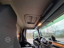 MAN TGL 8.190  Isolier Koffer mit Ladebordwand