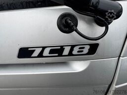 FUSO Canter 7C18 Koffer mit Ladebordwand *Klima*