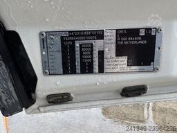SCANIA R560 6x4 Boogie Moser AHK