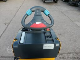 jungheinrich EZS 130 Schlepper Batterie 06/2021