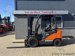 HYSTER G25N-7 Triplo 470 Freelift / Sideshift 4e functie LPG 2018