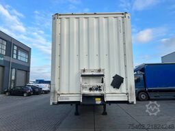 Krone SD / Closed Box / Dhollandia / 1x Lift Axle