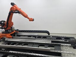 KUKA KR 210 R2700-2 (QUANTEC-2) +KL 4000
