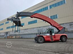 LIEBHERR LRS V645 Reachstacker/ Containerlader