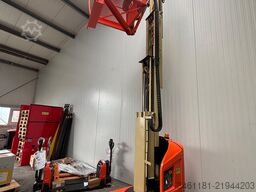 JLG Toucan 8E