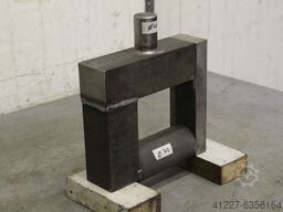 unbekannt 2- teilig Ø 70 x 140 mm