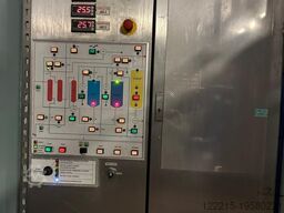 Krones and others Abfülllinie für PET (Einweg)