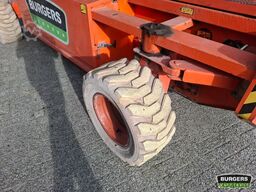 Holland Lift Q-135EL24