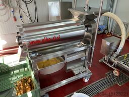 Sraml destoner and puree processing line