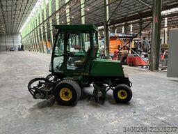 John Deere 3235 A GANG MOW