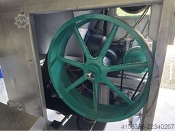 Laska WW200 Frozen Block Grinder