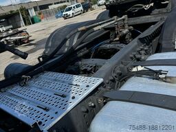 Mercedes-Benz 3348 AROCS TRATTORE MEZZO D' OPERA