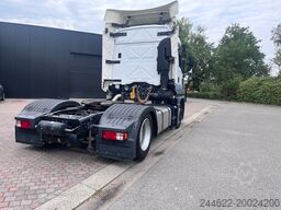 Ford Cargo Low Liner