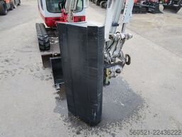 Takeuchi TB 219 Powertilt + mech.Schnellwechsler + 3 Löffel