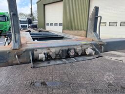 Pacton TXC343 MULTI-CHASSIS 2x LIFTAS