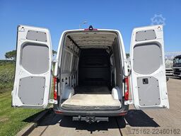 MERCEDES-BENZ SPRINTER 311 L2H2 MBUX10  RWD