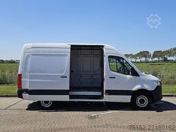 MERCEDES-BENZ SPRINTER 311 L2H2 MBUX10  RWD