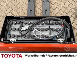 Toyota LPE 200 / Akku neu!