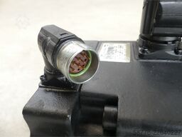 KUKA 1FK7105-5AY81-1YY3-Z S18 Servomotor SN: YFV950655182008