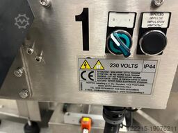 Newtec Etikettierer für Selbstklebeetiketten