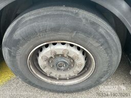 Fruehauf Semitrailer Dryfreight Standard Porte relevante