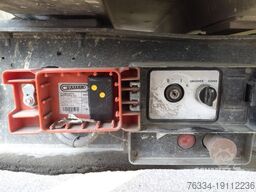 Schmitz Cargobull Semitrailer Tipper Alu-square sided body 27m³