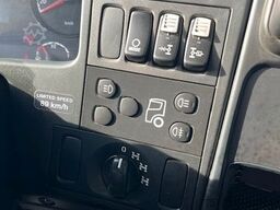 SCANIA P320 CB 4x4 Doka AHK Klima 9-Sitze Aut. Stdhz.