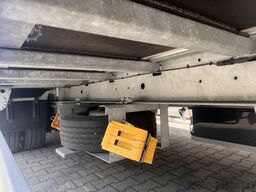 Ackermann Z-KA-F10.5/7,5  1 Achs Kofferanhänger mit Ladebordwand 10,5 t GG