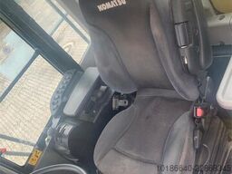 Komatsu WA500-8