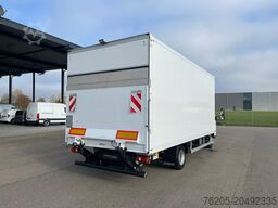 Mitsubishi Fuso Fuso Canter 7C18 AMT Junge Kofferaufbau KlimaA