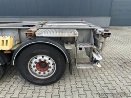 Van Hool 3B2015 20FT/30FT ADR chassis / galvanized / dis...