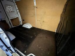 IVECO Daily 50C18 Kastenwagen *Navi*Ahk**